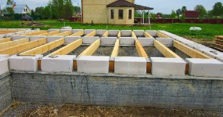 Фундамент для дома Сокол. Заказать под ключ цена от 3372 руб/м3